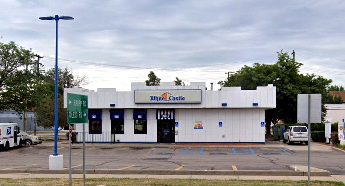 White Castle - Melvindale - 17431 Dix Rd (newer photo)